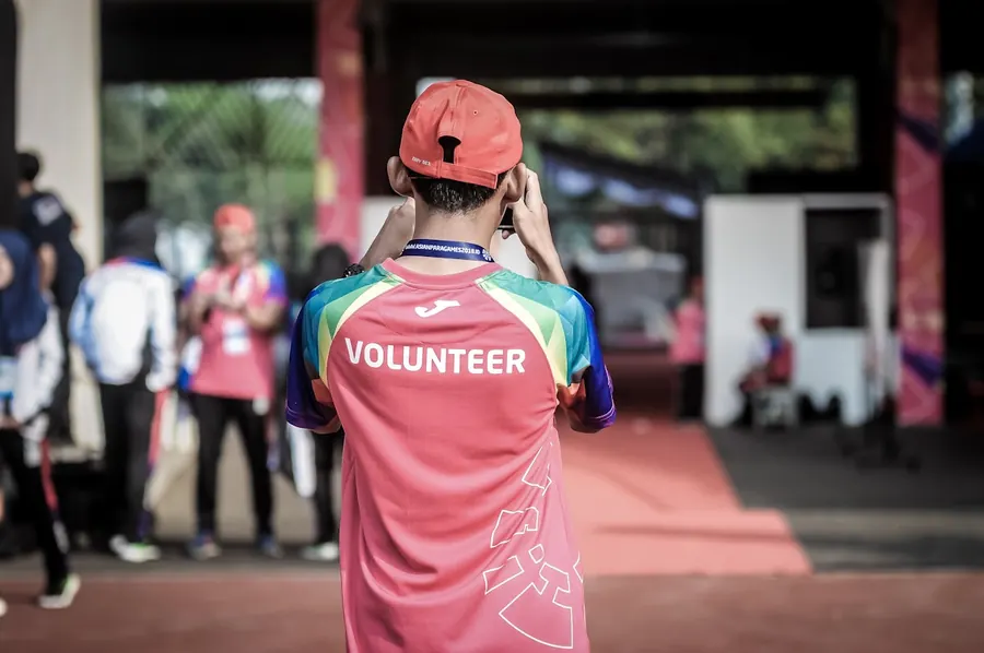 Bureau volunteers and community members together